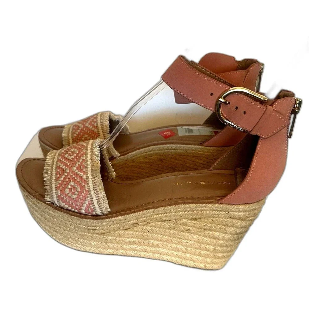 Tommy Hilfiger Terrin Ankle Strap Wedge Sandals, Blush Light Pink Size 8.5